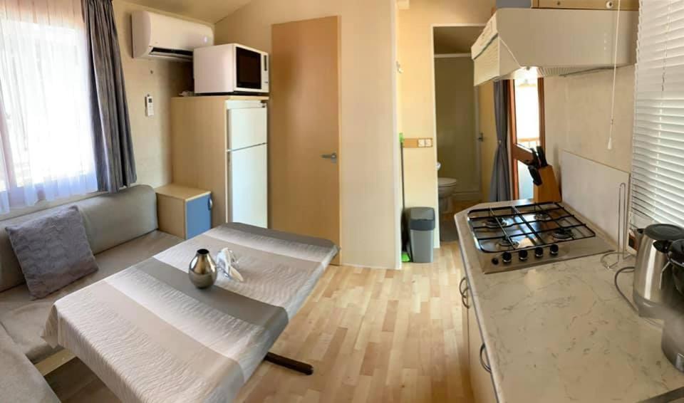 Coral Mobile Home Privlaka  Exterior photo