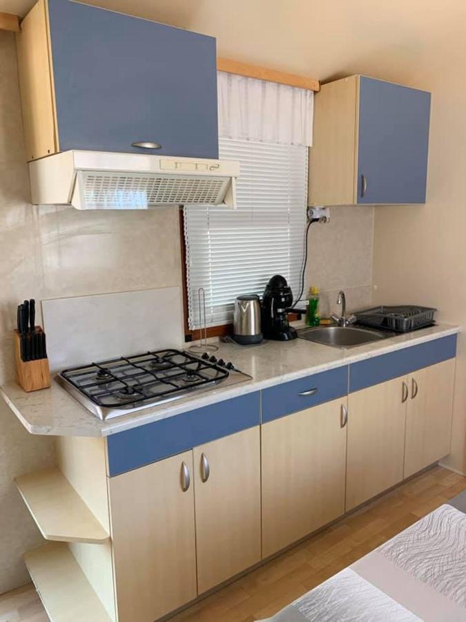 Coral Mobile Home Privlaka  Exterior photo
